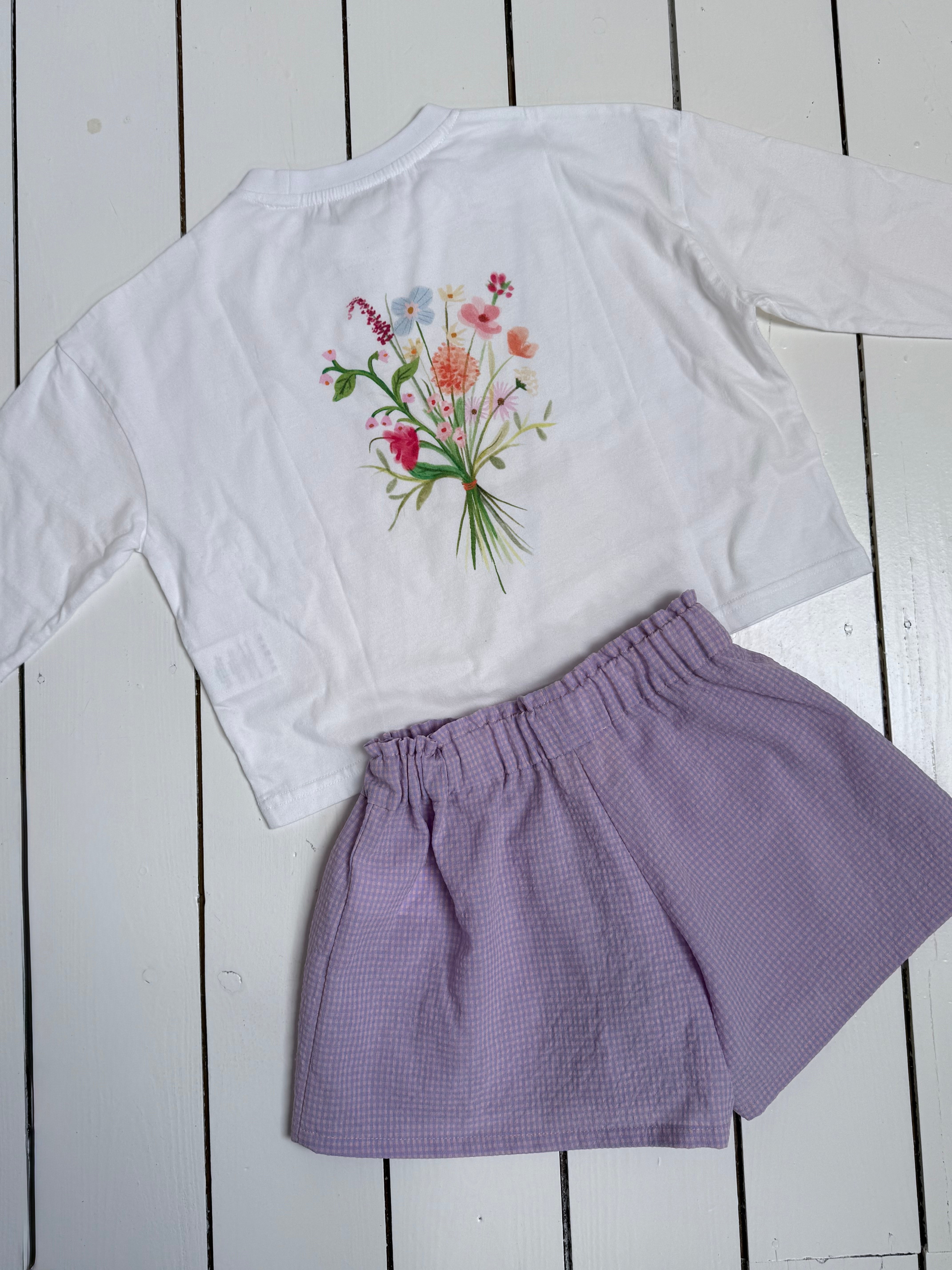 Little Claudia longsleeve top happy flowers