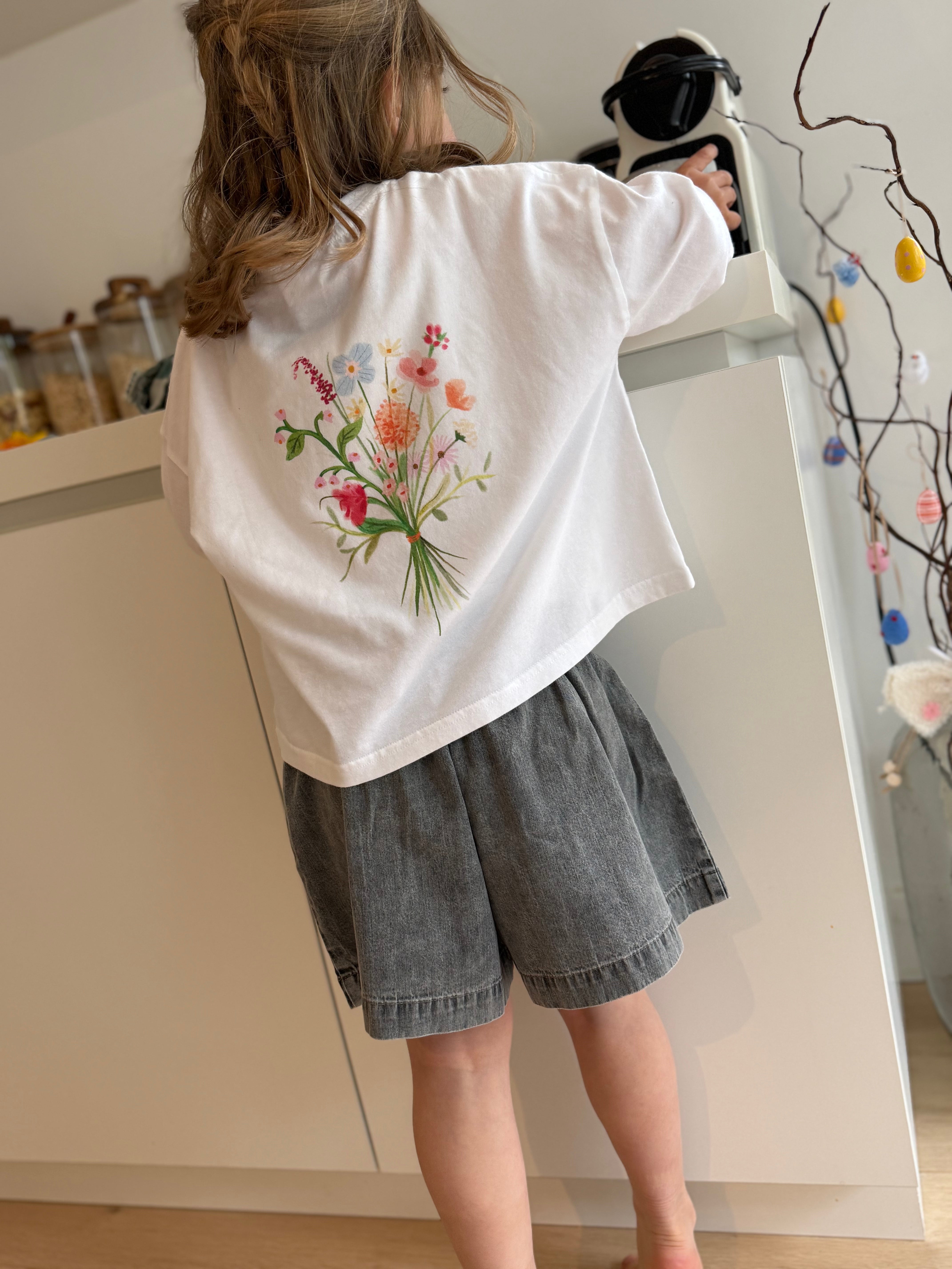 Little Claudia longsleeve top happy flowers