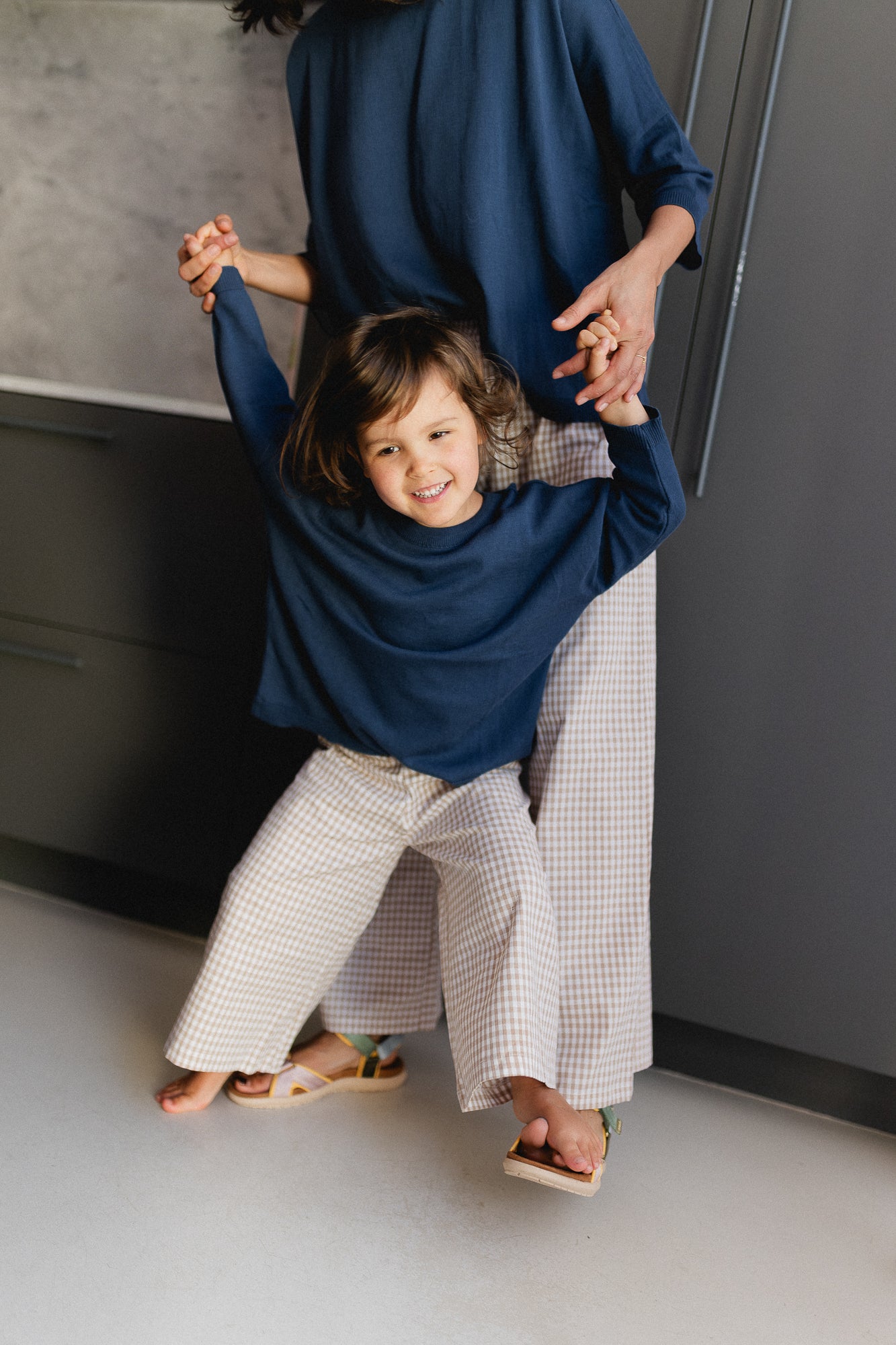Little Lily oversized knit navy