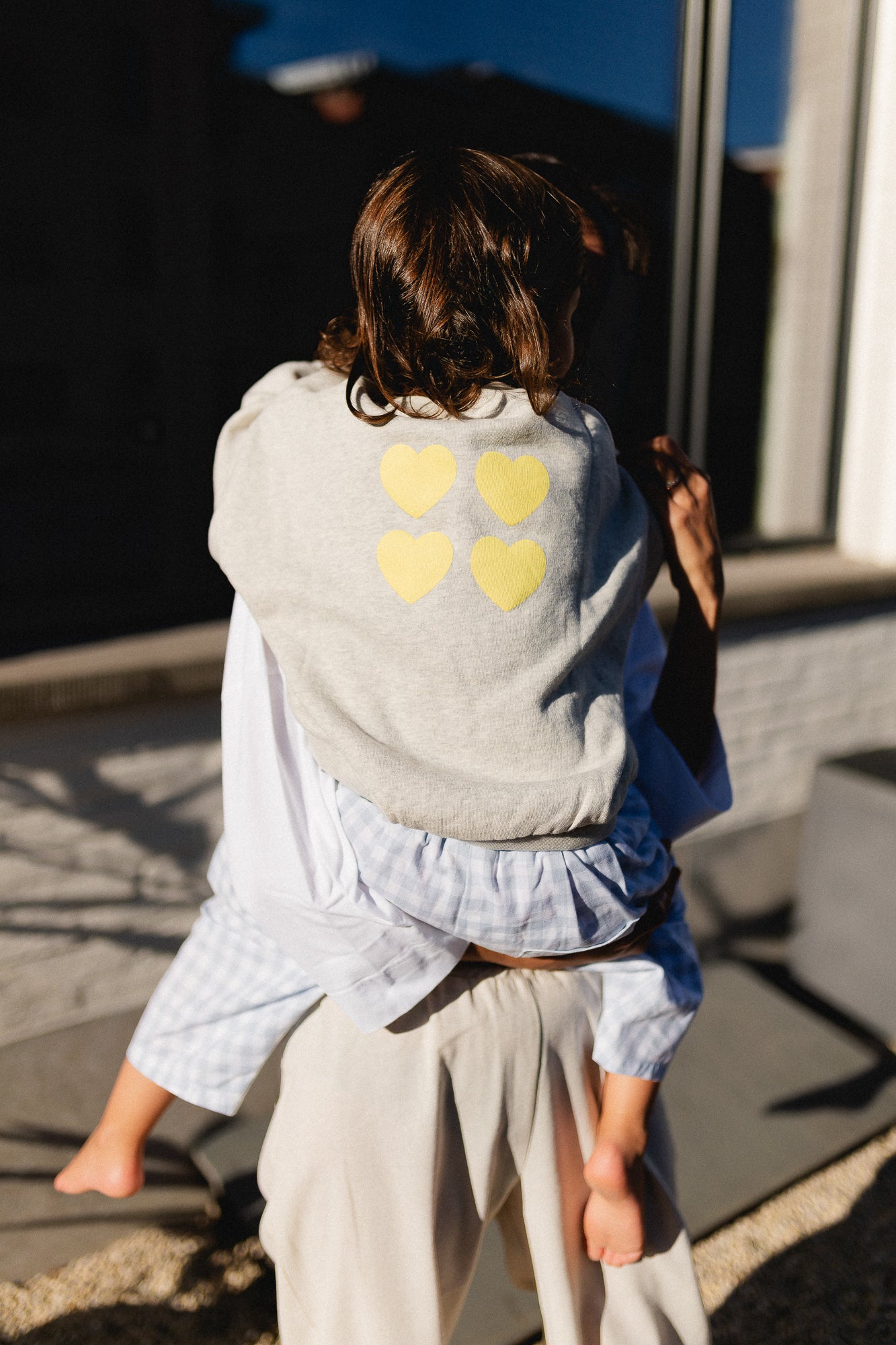 Little Cécile sweater yellow hearts