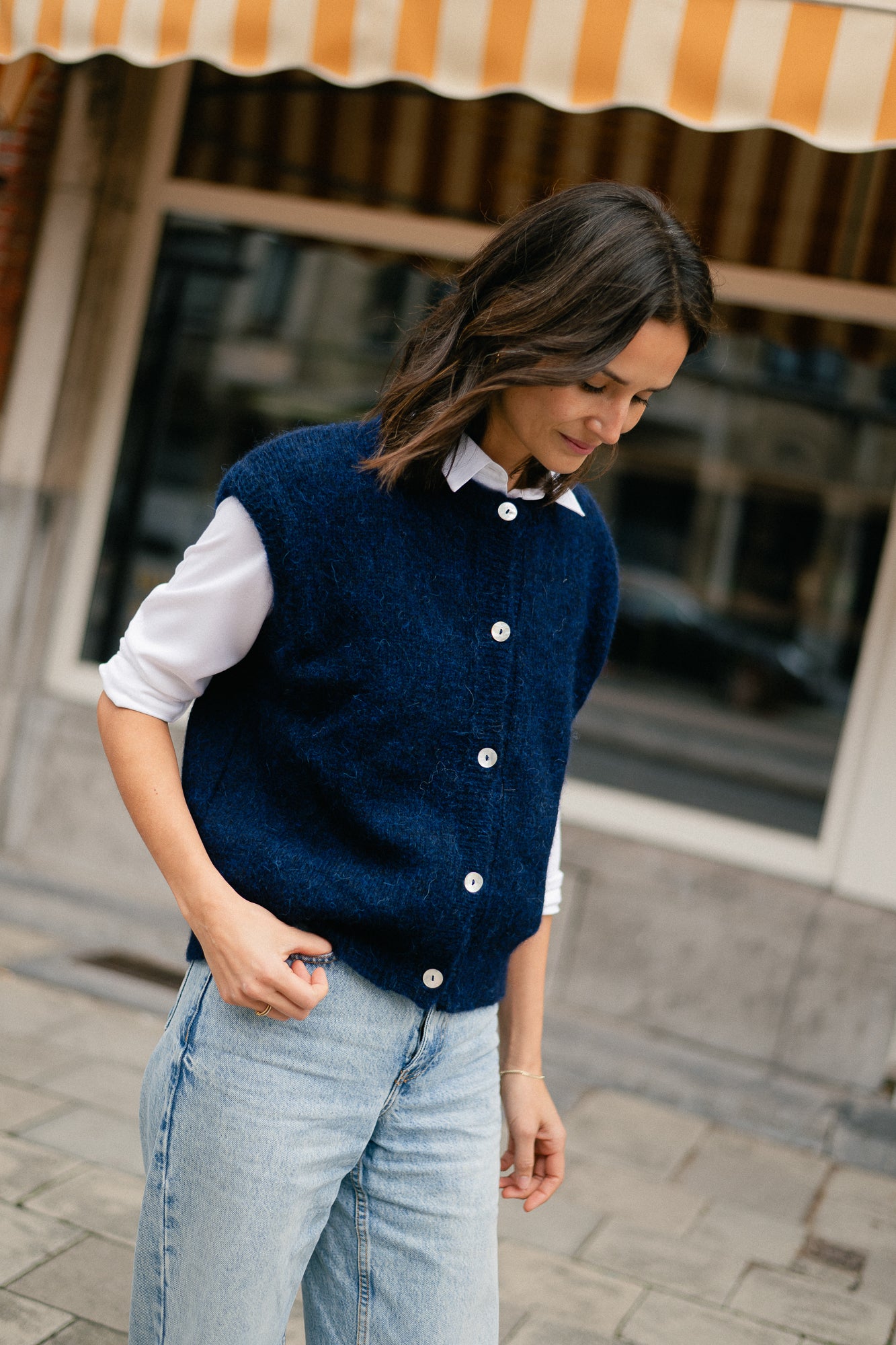 Olivia sleeveless button cardigan navy