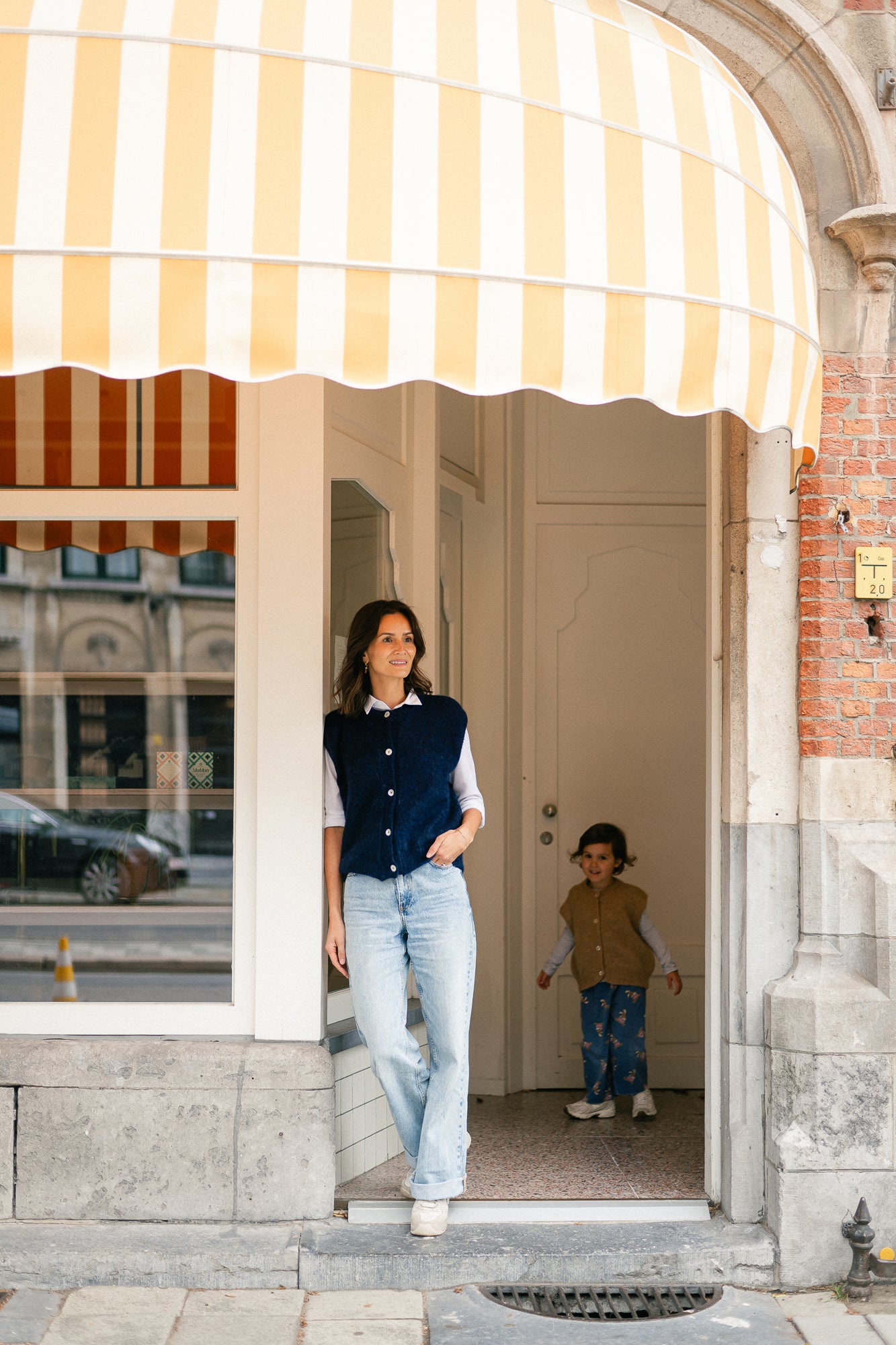 Olivia sleeveless button cardigan navy