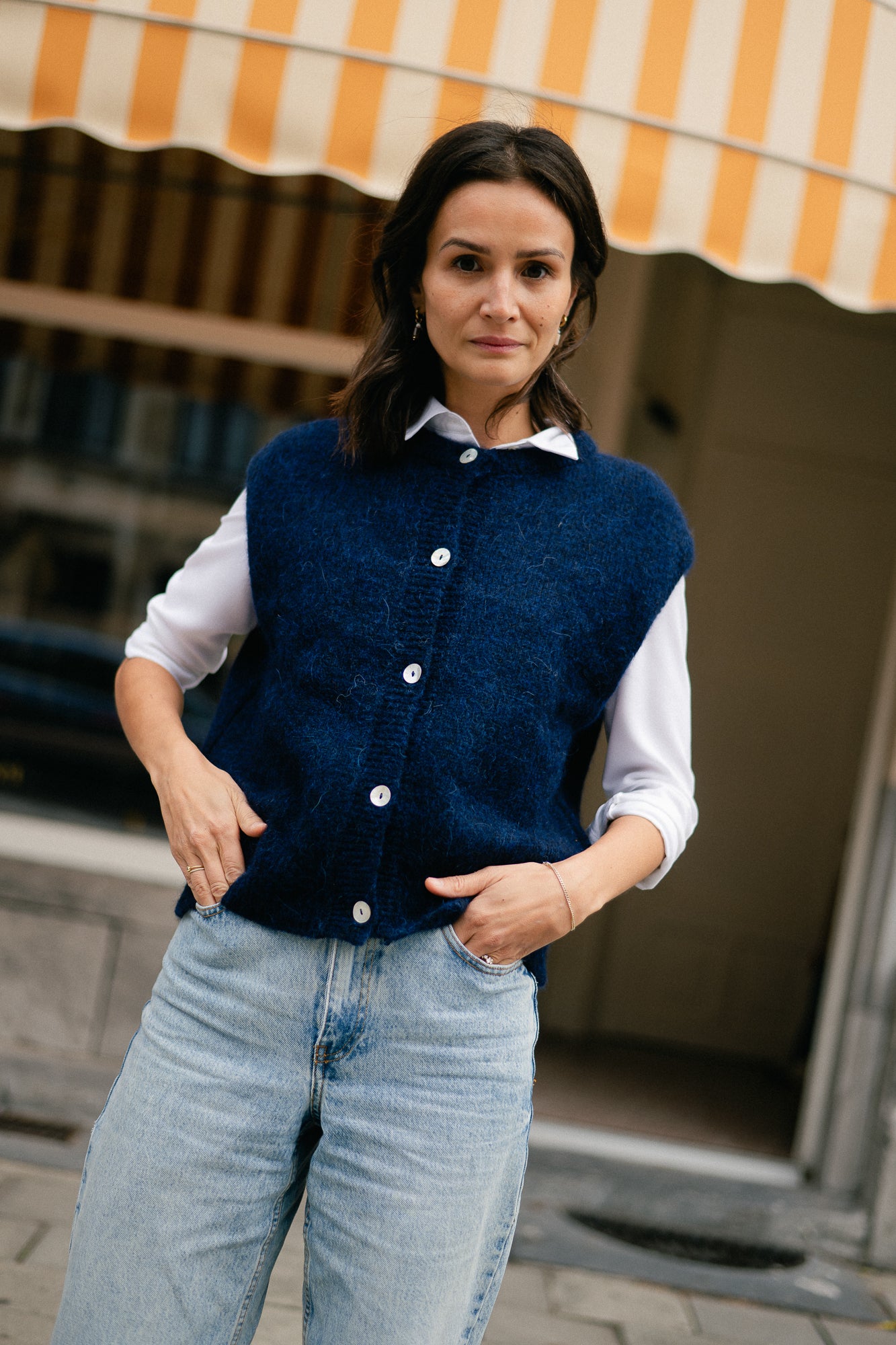 Olivia sleeveless button cardigan navy