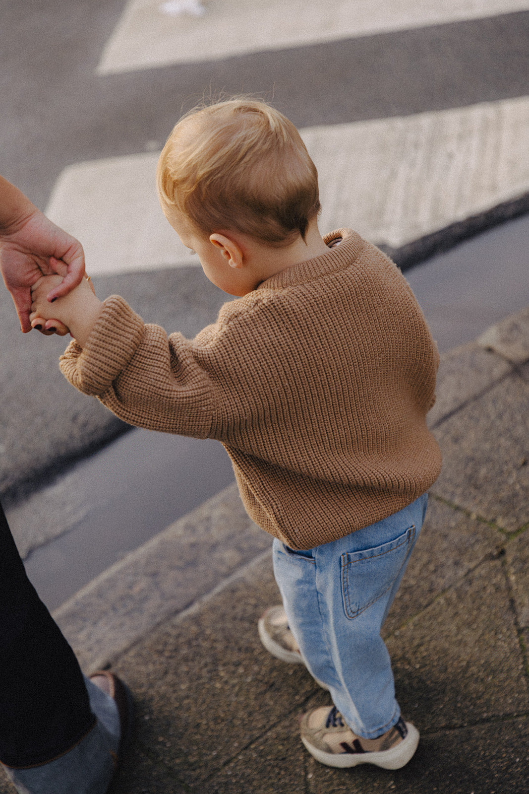 Little Chloé knit camel