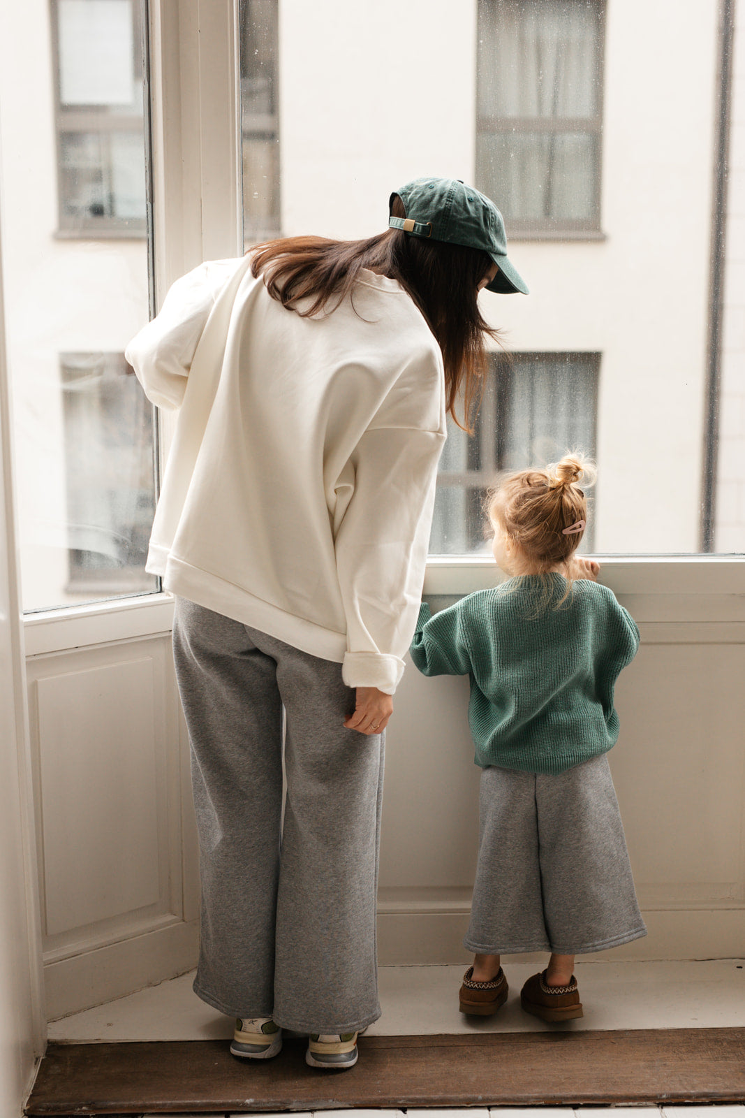 Anna sweater women