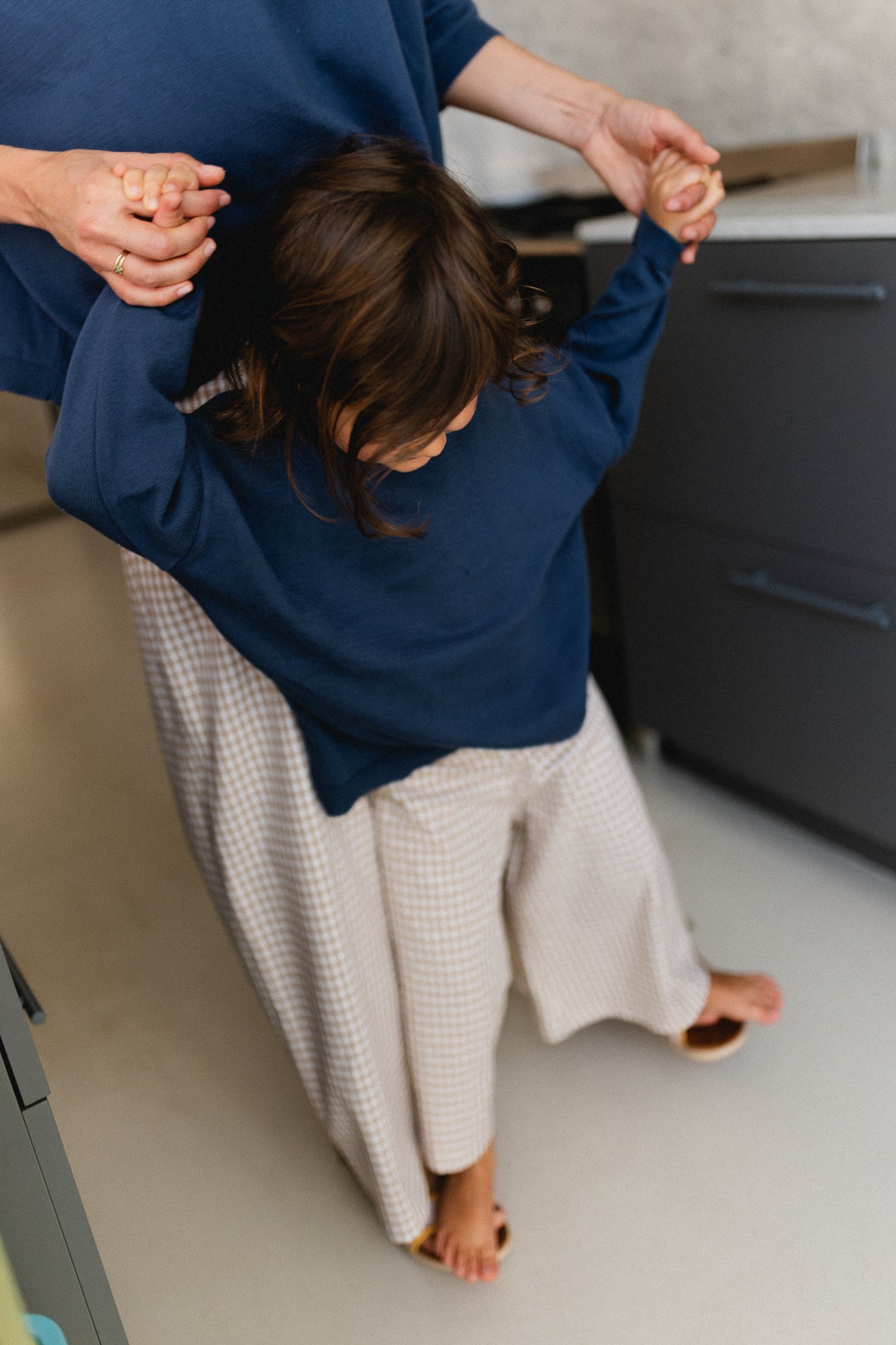 Little Lily oversized knit navy